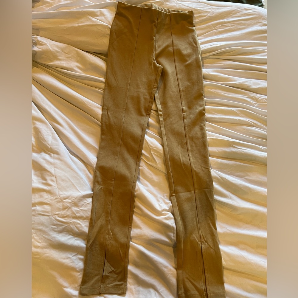 Forever 21 Sand Split Straight Leg Pant (S)